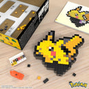 MEGA Pokémon, Blocos de Montar Pikachú Estilo Retrô Pixelado com 400 peças, 16 cm de Altura, A Partir de 13 Anos